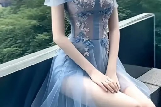 绯闻二次发酵却只转旧声明鹿晗沉默关晓彤不回应8 年情走到哪一步