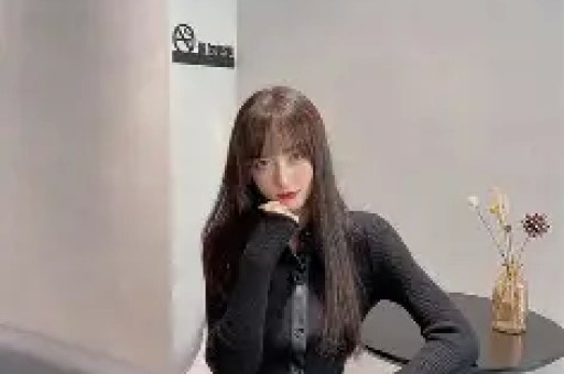 某顶流明星深夜被拍与神秘女子共进晚餐疑似新恋情曝光！